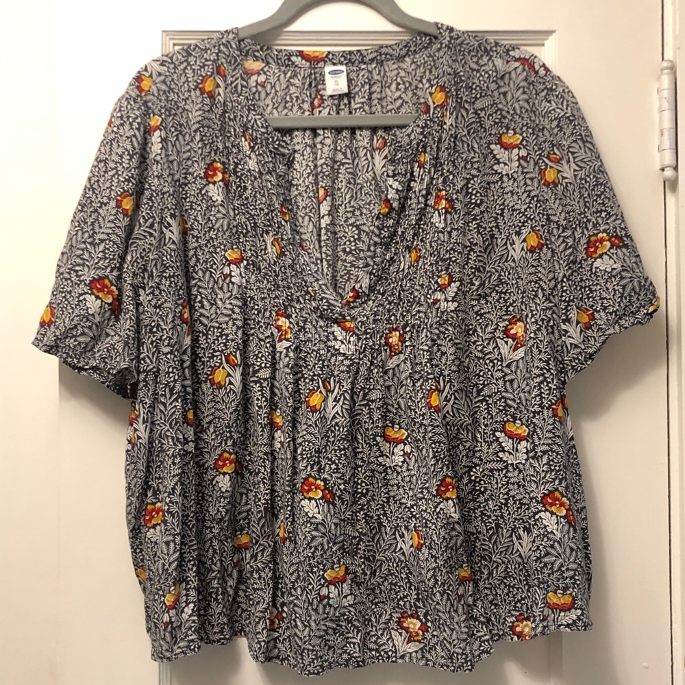 Old Navy Floral Top